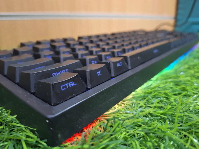 Устройства ввода Клавиатура ZET Gaming Edge-0